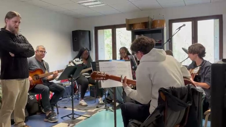 Répétitions pour le concert annuel de l’École de musique Sophie Legris - video